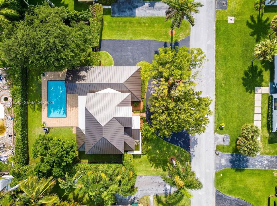 For Rent: $8,450 (4 beds, 3 baths, 3115 Square Feet)