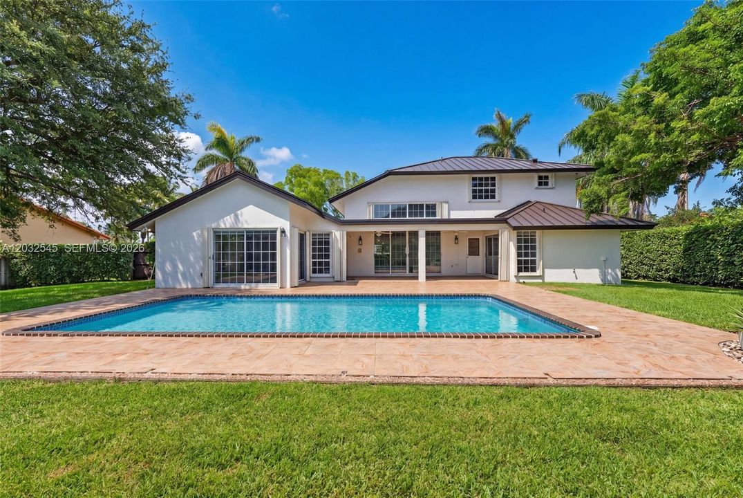 For Rent: $8,450 (4 beds, 3 baths, 3115 Square Feet)