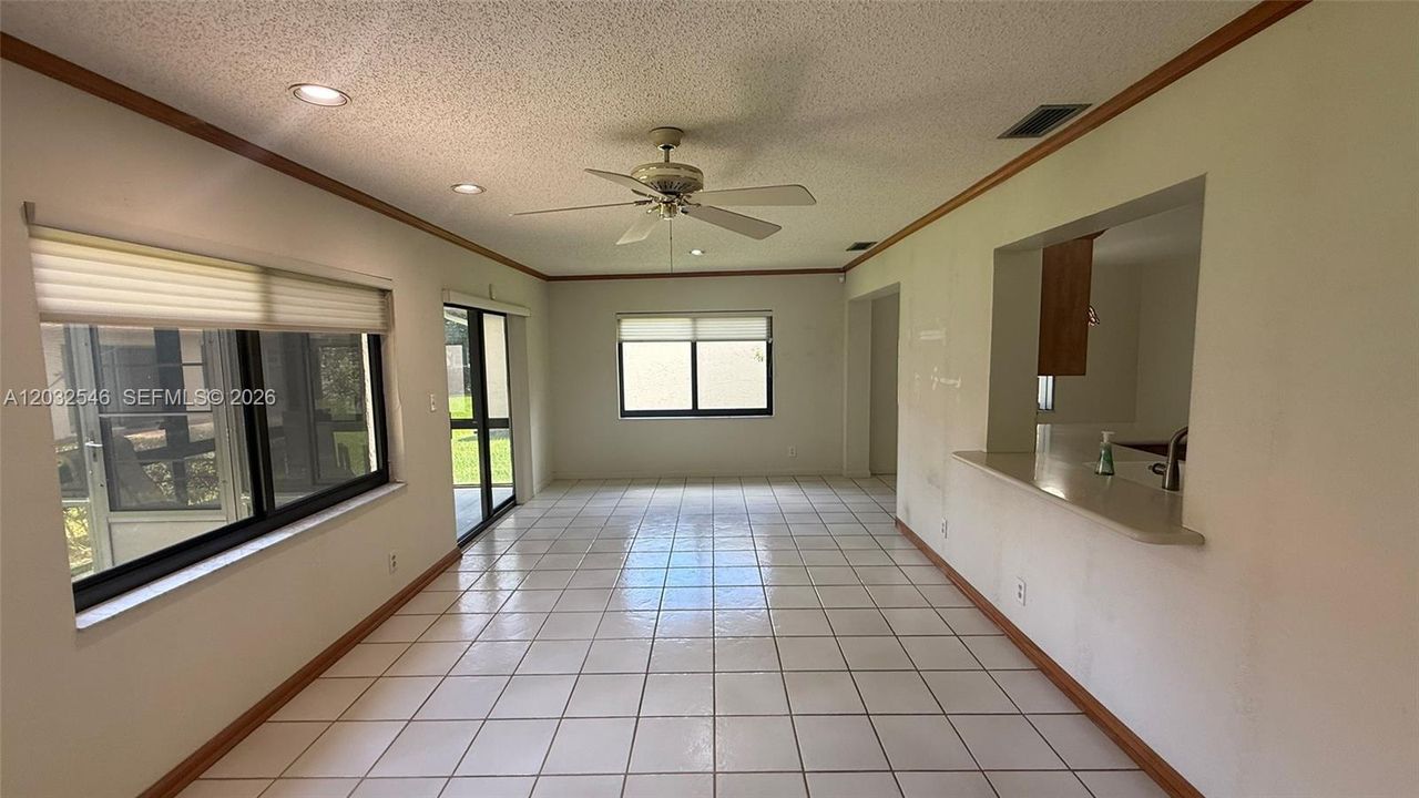 For Sale: $484,900 (2 beds, 2 baths, 1808 Square Feet)