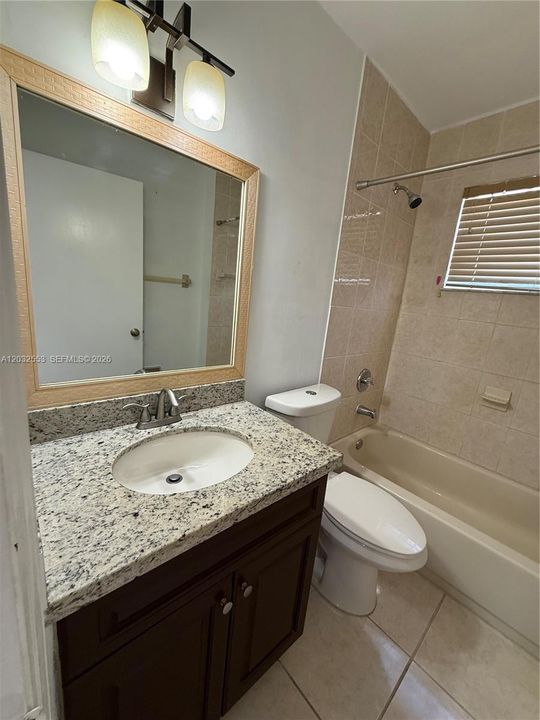 В аренду: $3,300 (4 спален, 3 ванн, 1780 Квадратных фут)