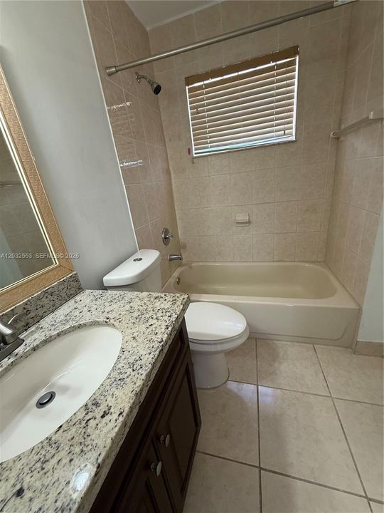 В аренду: $3,300 (4 спален, 3 ванн, 1780 Квадратных фут)
