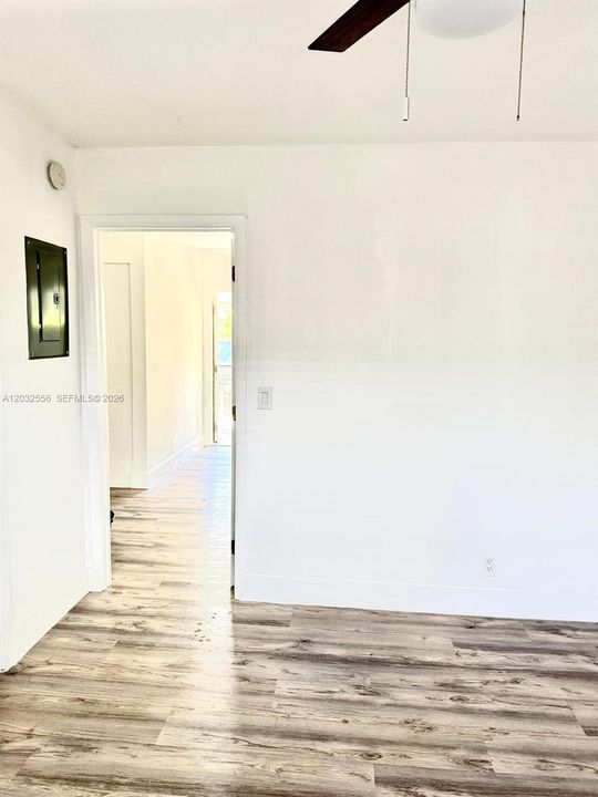 En Venta: $914,500 (0 camas, 0 baños, 2484 Pies cuadrados)