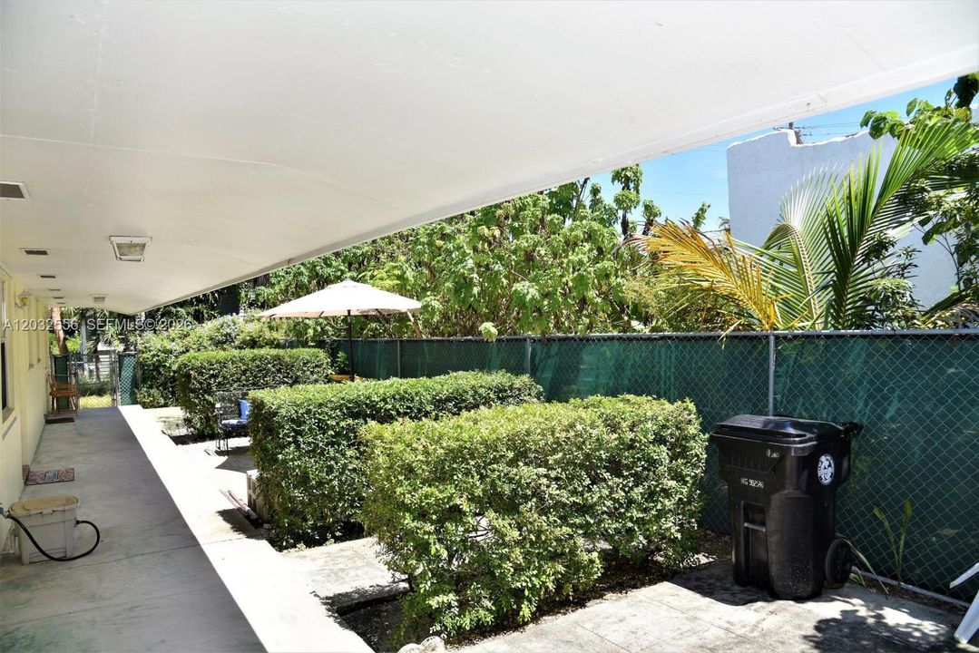 En Venta: $914,500 (0 camas, 0 baños, 2484 Pies cuadrados)