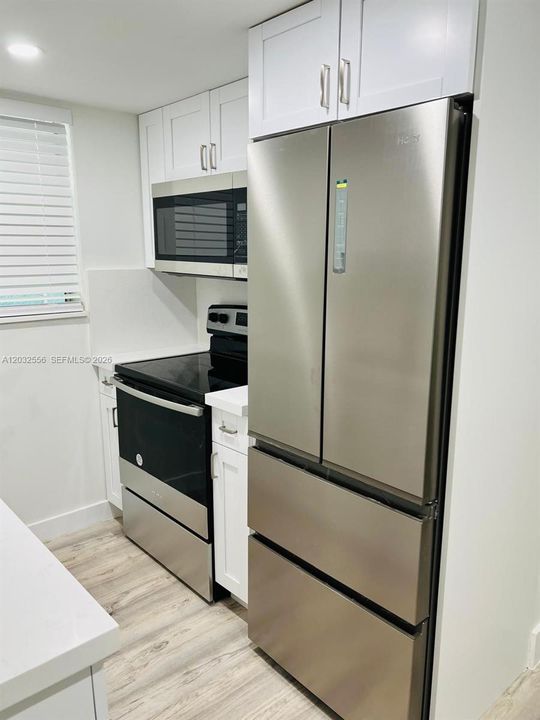 En Venta: $914,500 (0 camas, 0 baños, 2484 Pies cuadrados)