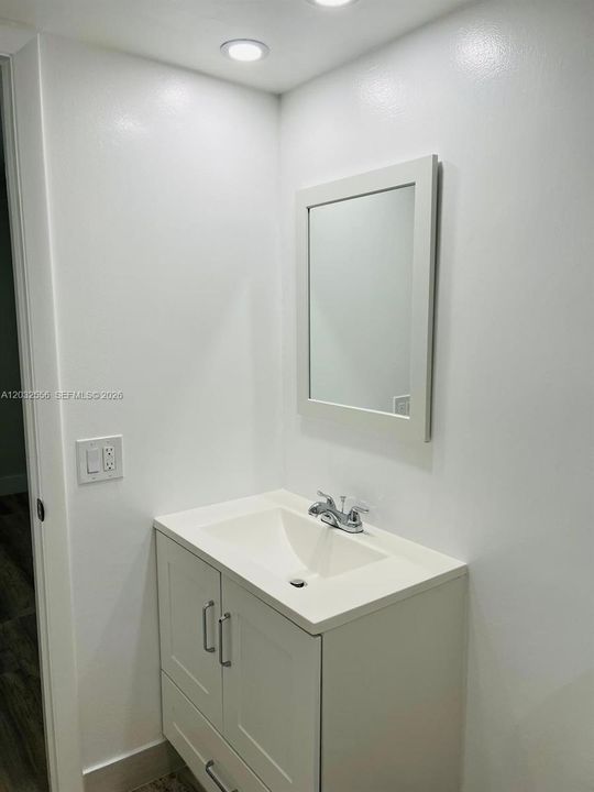 En Venta: $914,500 (0 camas, 0 baños, 2484 Pies cuadrados)