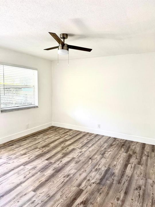 En Venta: $914,500 (0 camas, 0 baños, 2484 Pies cuadrados)