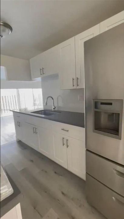 For Rent: $2,800 (3 beds, 2 baths, 1770 Square Feet)