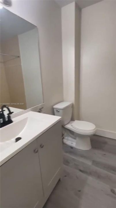 For Rent: $2,800 (3 beds, 2 baths, 1770 Square Feet)