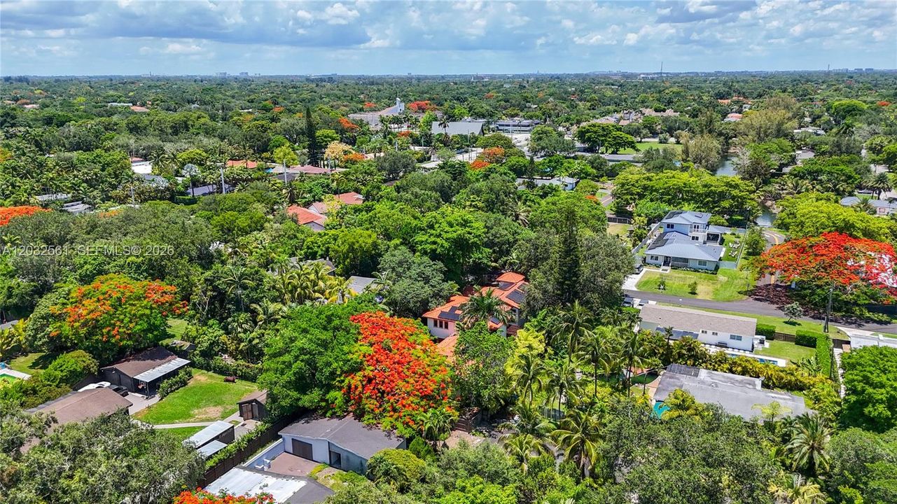 For Sale: $3,750,000 (5 beds, 4 baths, 5187 Square Feet)