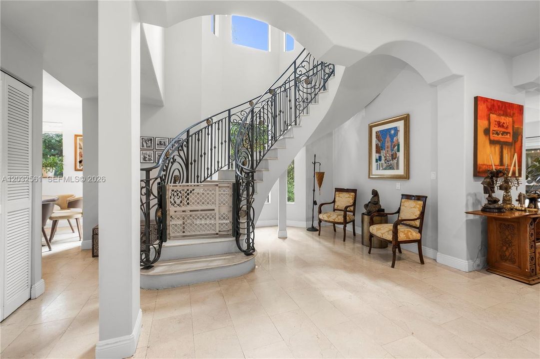 For Sale: $3,750,000 (5 beds, 4 baths, 5187 Square Feet)
