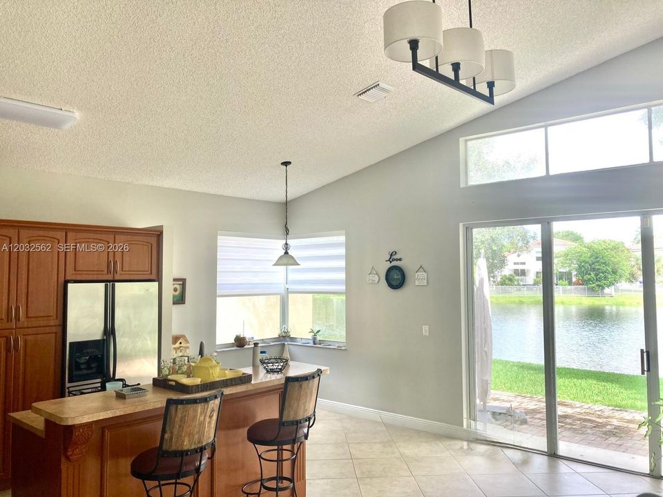 For Sale: $616,000 (3 beds, 2 baths, 1717 Square Feet)