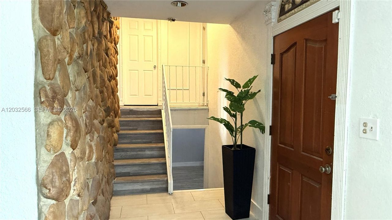 For Sale: $650,000 (4 beds, 2 baths, 2250 Square Feet)