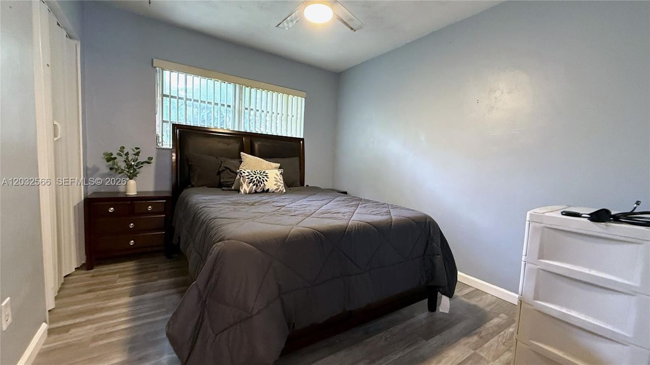 For Sale: $650,000 (4 beds, 2 baths, 2250 Square Feet)