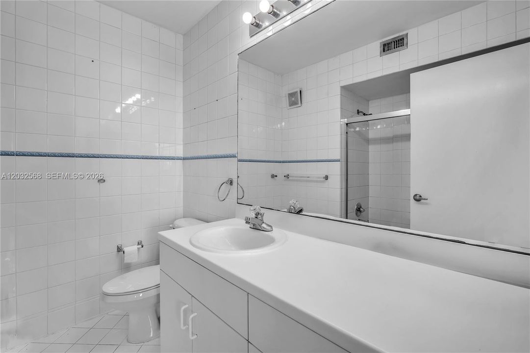 En Venta: $520,000 (3 camas, 2 baños, 1443 Pies cuadrados)