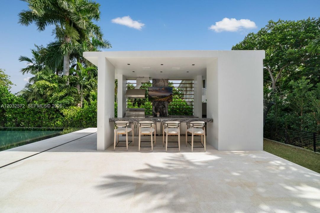 Summer kitchen