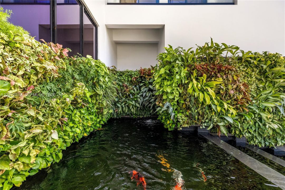 En Venta: $13,995,000 (5 camas, 5 baños, 5342 Pies cuadrados)