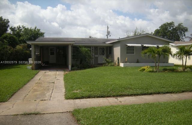 For Sale: $600,000 (4 beds, 2 baths, 1722 Square Feet)