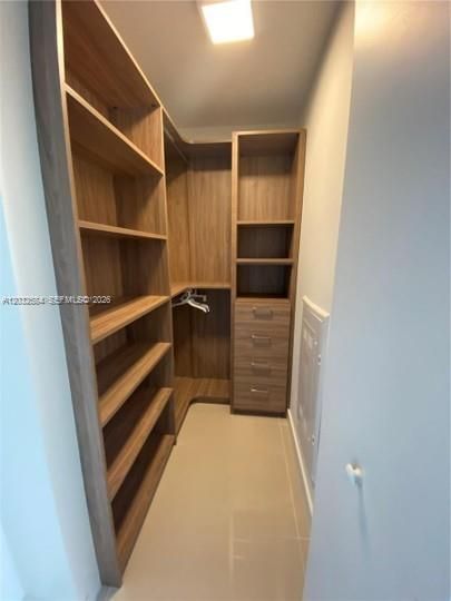 Closet of bedroom 2