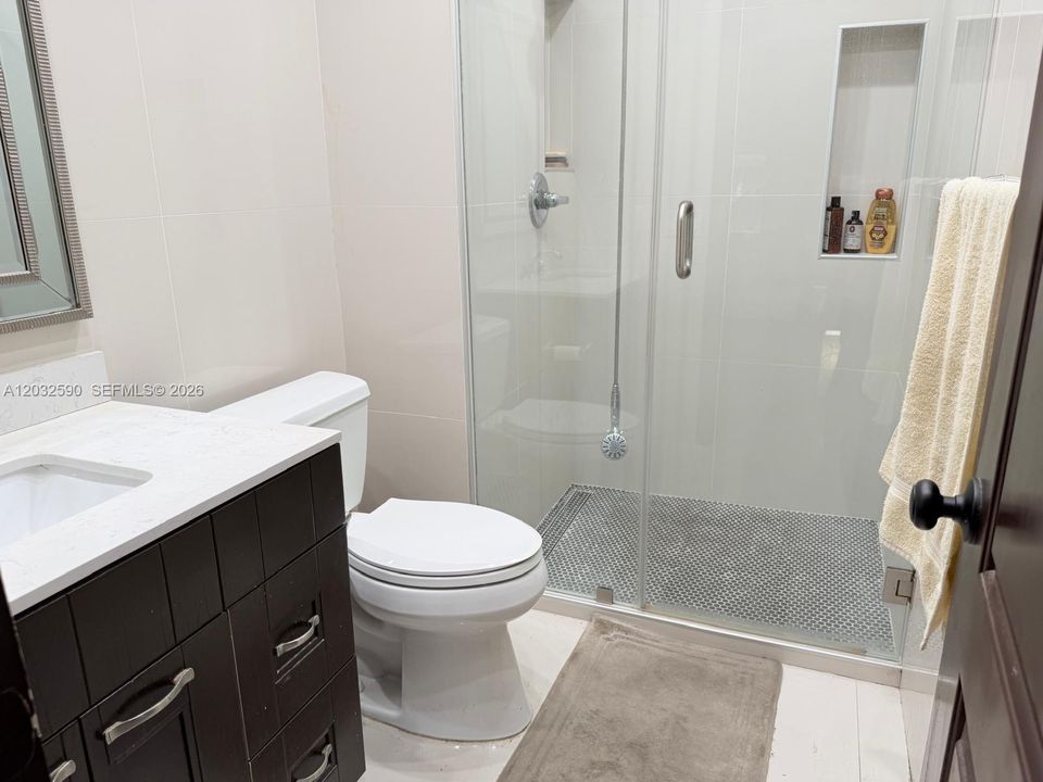 Bathroom #2