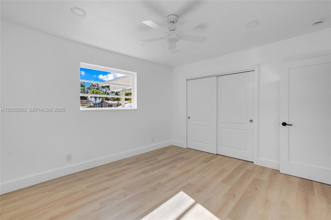 For Sale: $785,000 (4 beds, 2 baths, 1696 Square Feet)