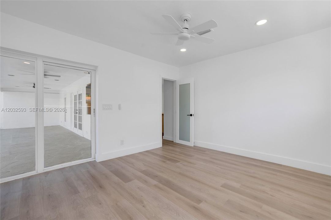 For Sale: $785,000 (4 beds, 2 baths, 1696 Square Feet)
