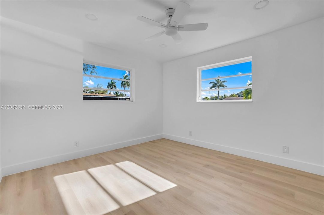 For Sale: $785,000 (4 beds, 2 baths, 1696 Square Feet)
