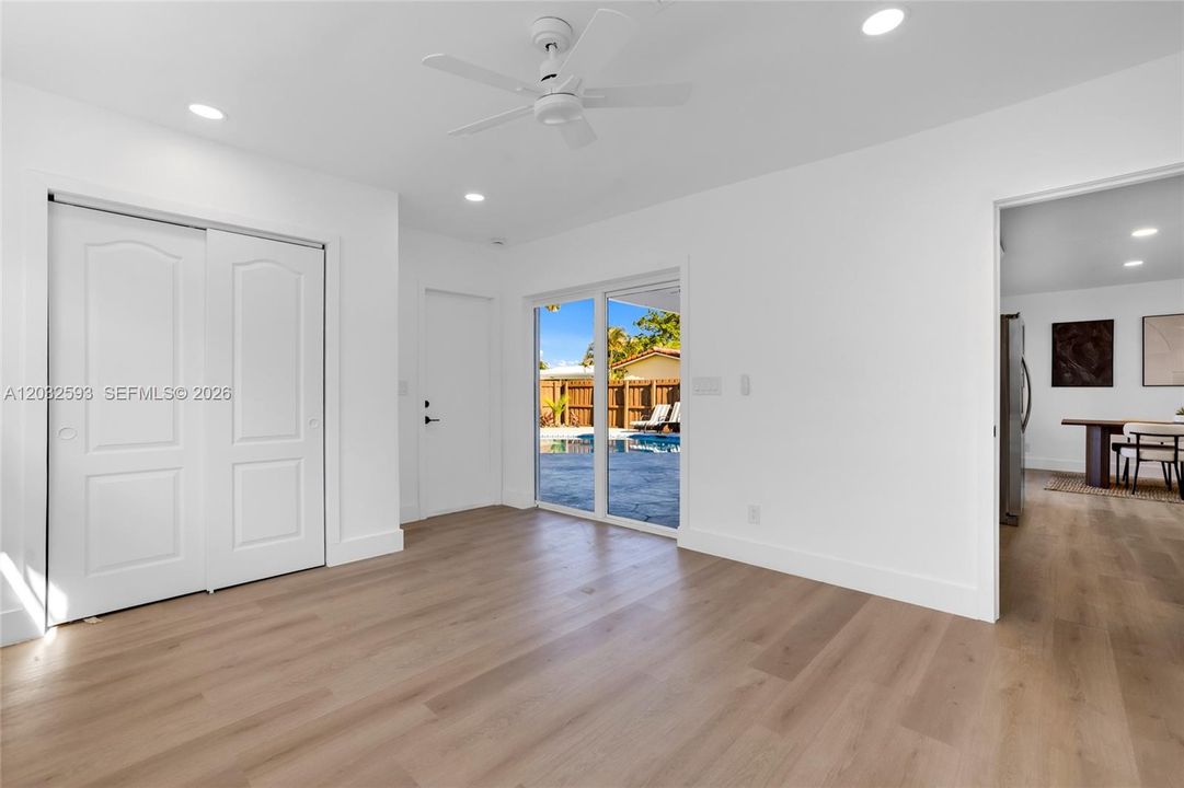 For Sale: $785,000 (4 beds, 2 baths, 1696 Square Feet)
