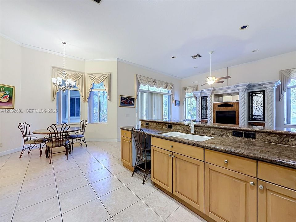 Active With Contract: $829,500 (4 beds, 2 baths, 2702 Square Feet)