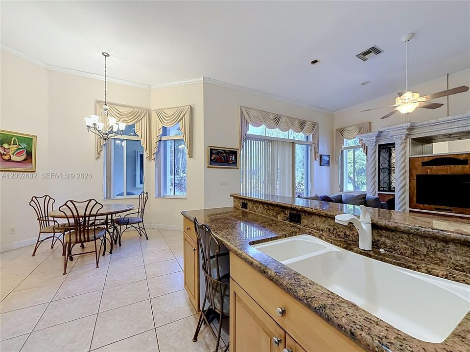 Active With Contract: $829,500 (4 beds, 2 baths, 2702 Square Feet)