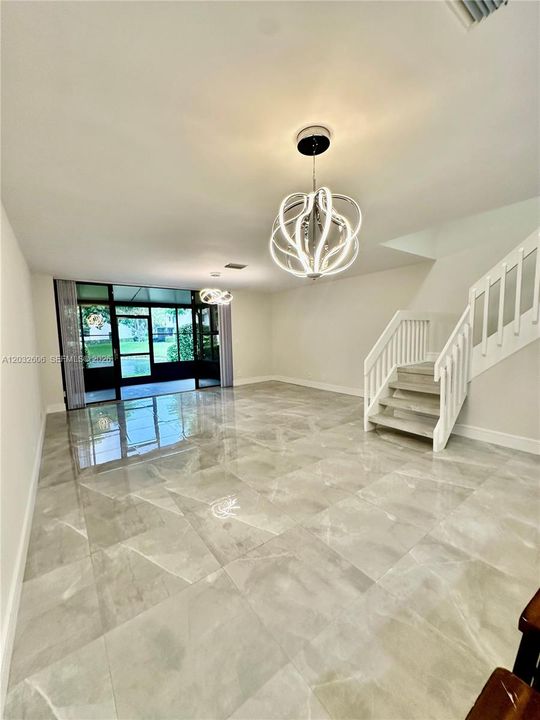 For Rent: $2,700 (2 beds, 2 baths, 1244 Square Feet)