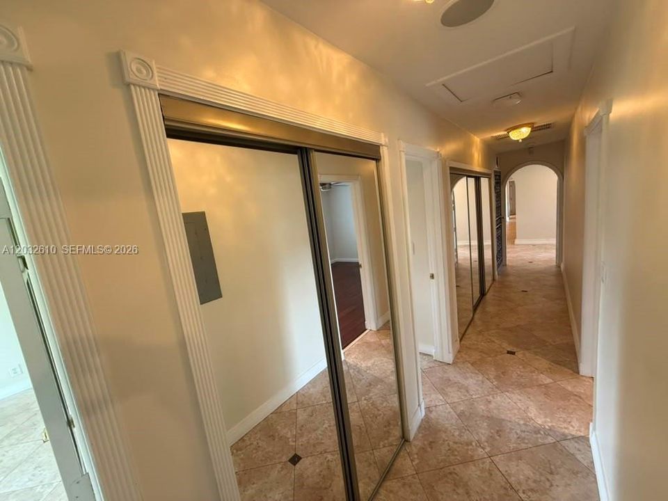 For Rent: $9,500 (4 beds, 3 baths, 2957 Square Feet)