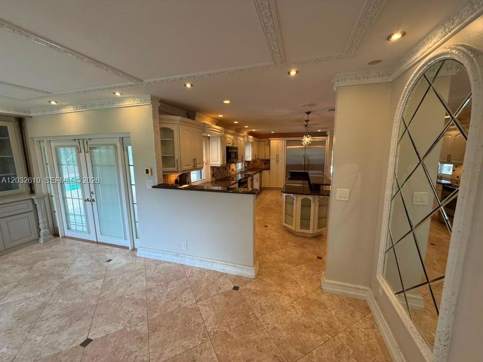 For Rent: $9,500 (4 beds, 3 baths, 2957 Square Feet)
