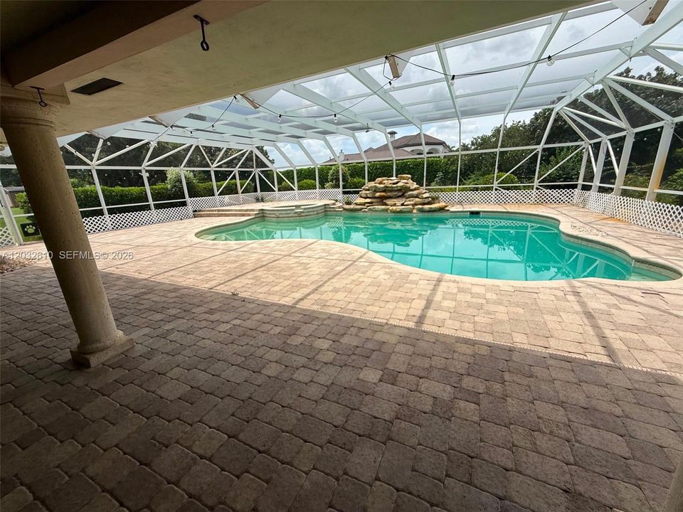 For Rent: $9,500 (4 beds, 3 baths, 2957 Square Feet)