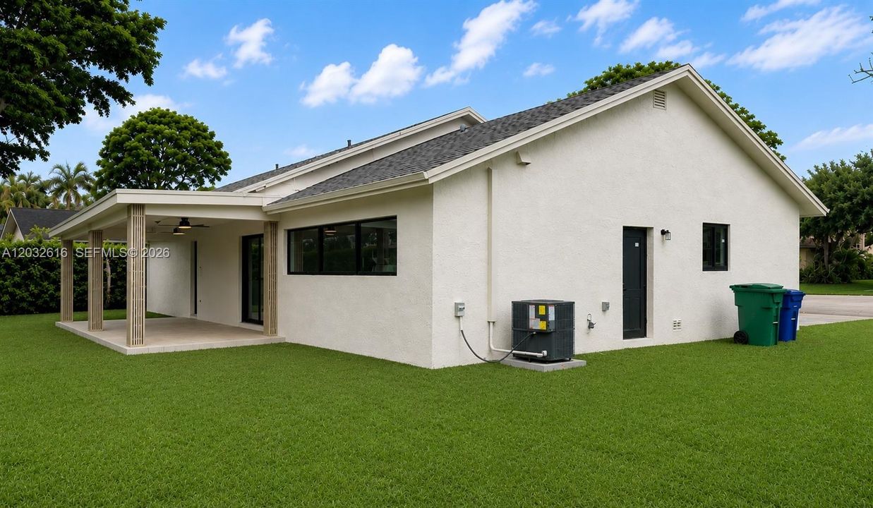 En Venta: $775,000 (3 camas, 2 baños, 1640 Pies cuadrados)
