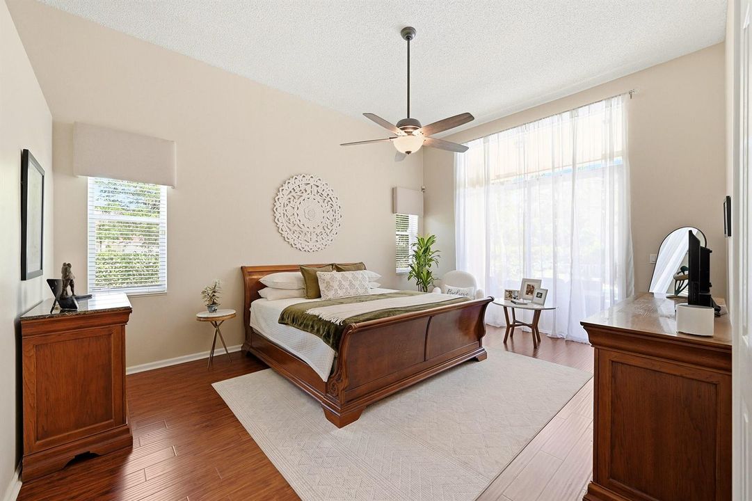 22_primary bedroom