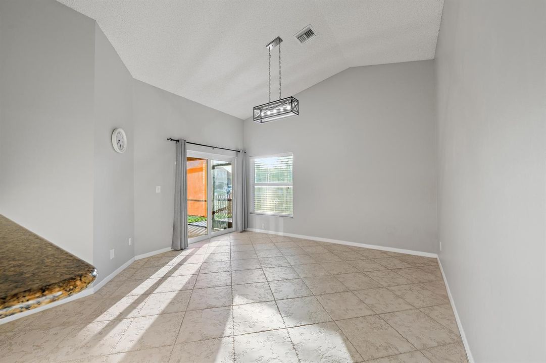 8657 Tourmaline Blvd-15