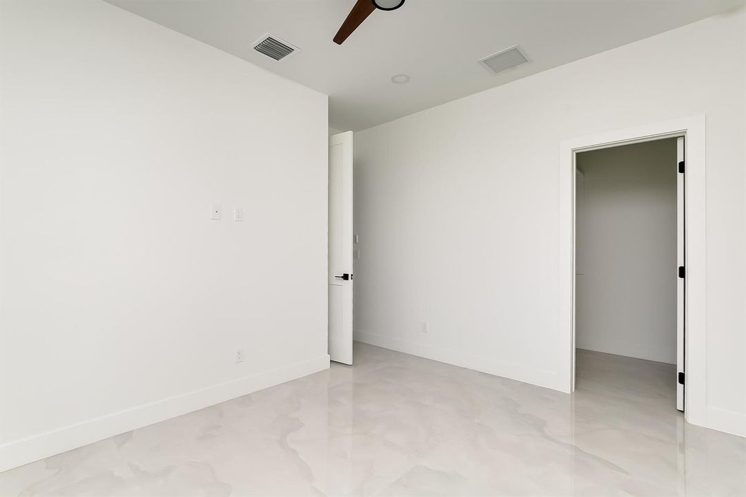 5203SouthLovoy-20