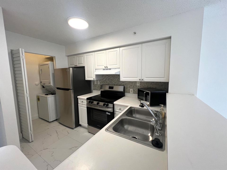 Beautiful open kitchen
