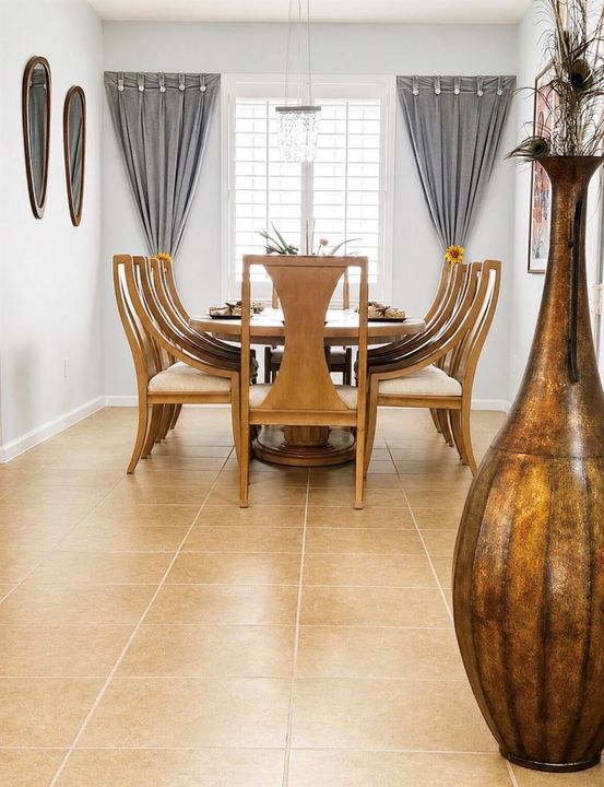 Atwell Dr Dining Room
