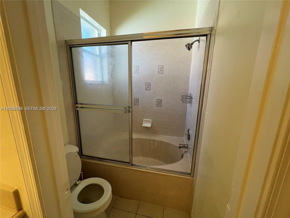 En Renta: $2,800 (3 camas, 2 baños, 1313 Pies cuadrados)