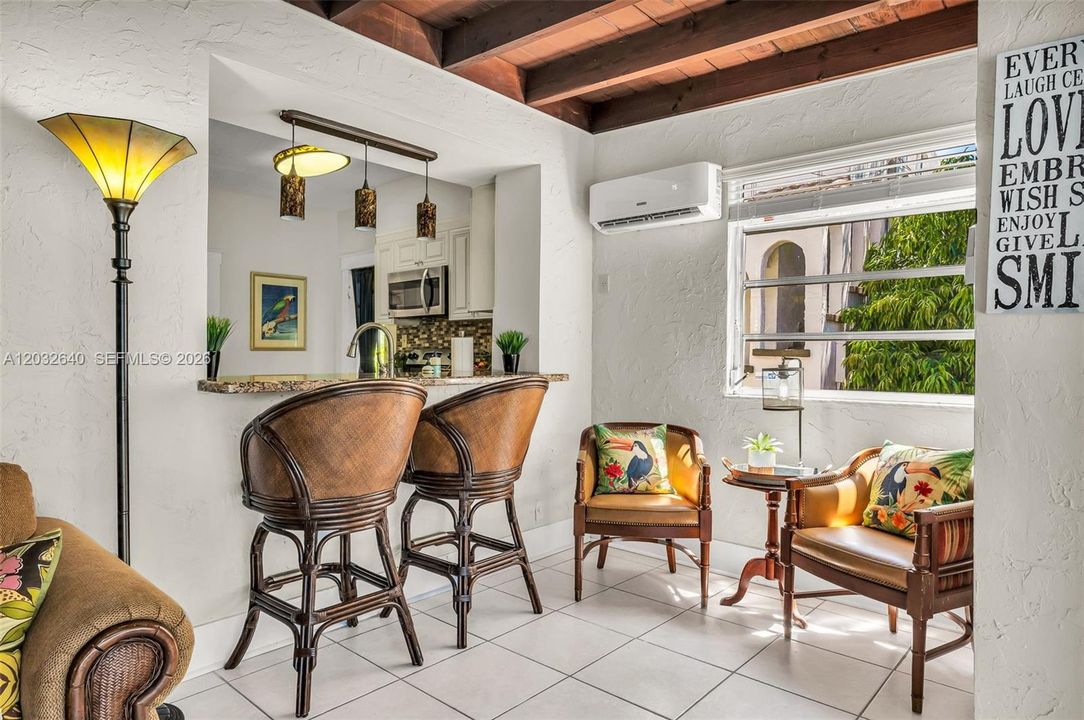 En Renta: $17,500 (7 camas, 5 baños, 4048 Pies cuadrados)