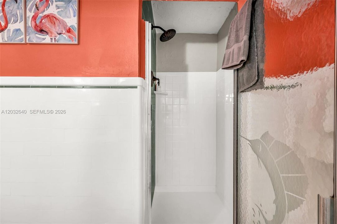 En Renta: $17,500 (7 camas, 5 baños, 4048 Pies cuadrados)