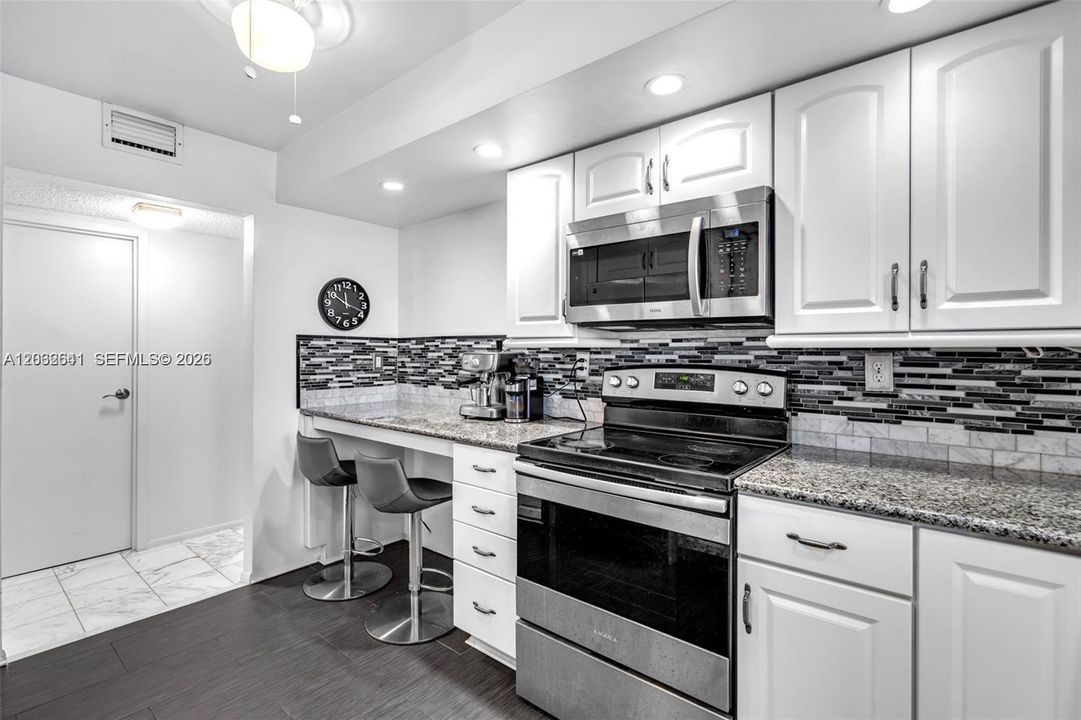 En Venta: $360,000 (2 camas, 2 baños, 1455 Pies cuadrados)