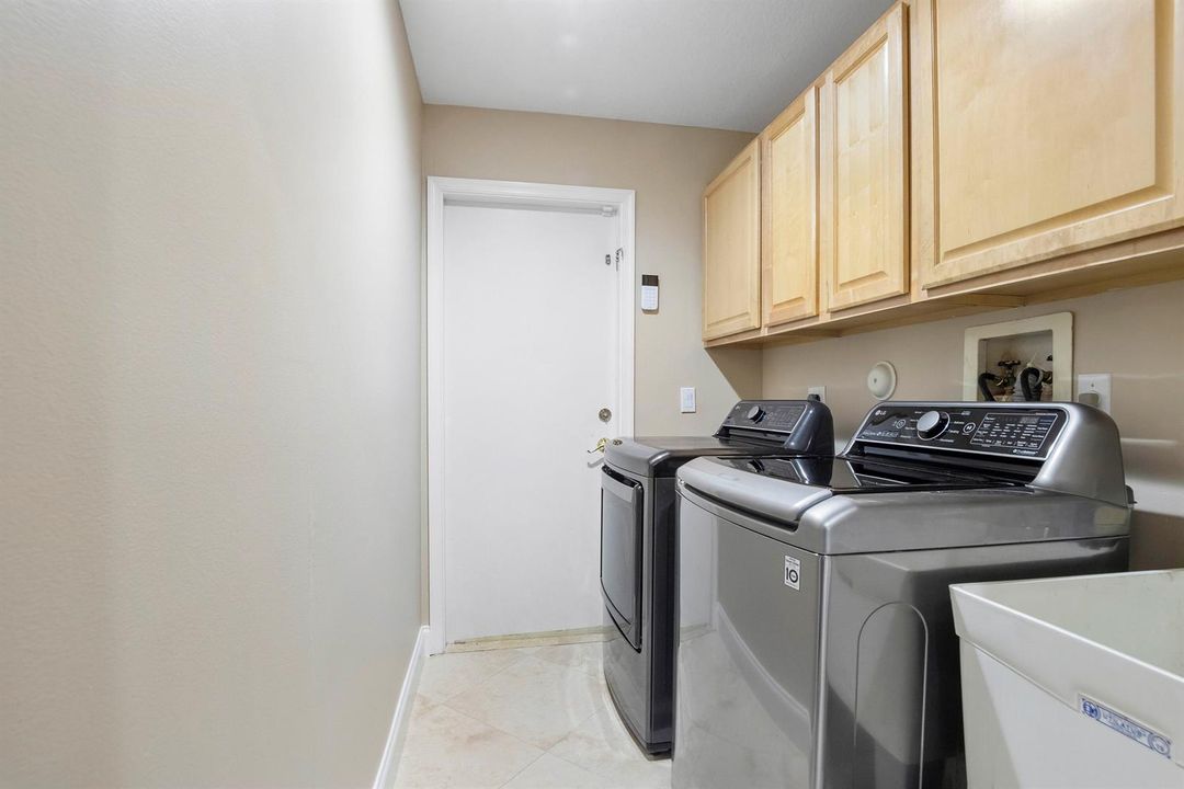 11548 NW 49th Ct_026