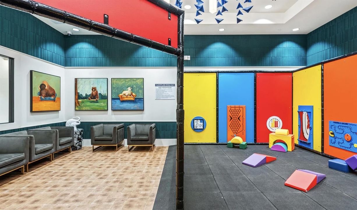 Full Indoor Basketball Court Lotus Palm