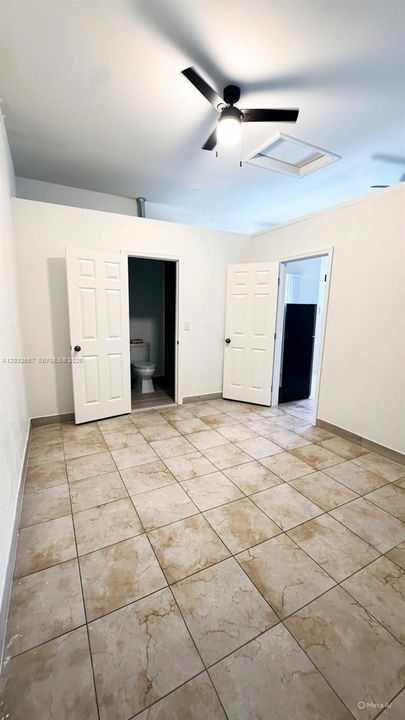 En Renta: $2,000 (1 camas, 1 baños, 2718 Pies cuadrados)