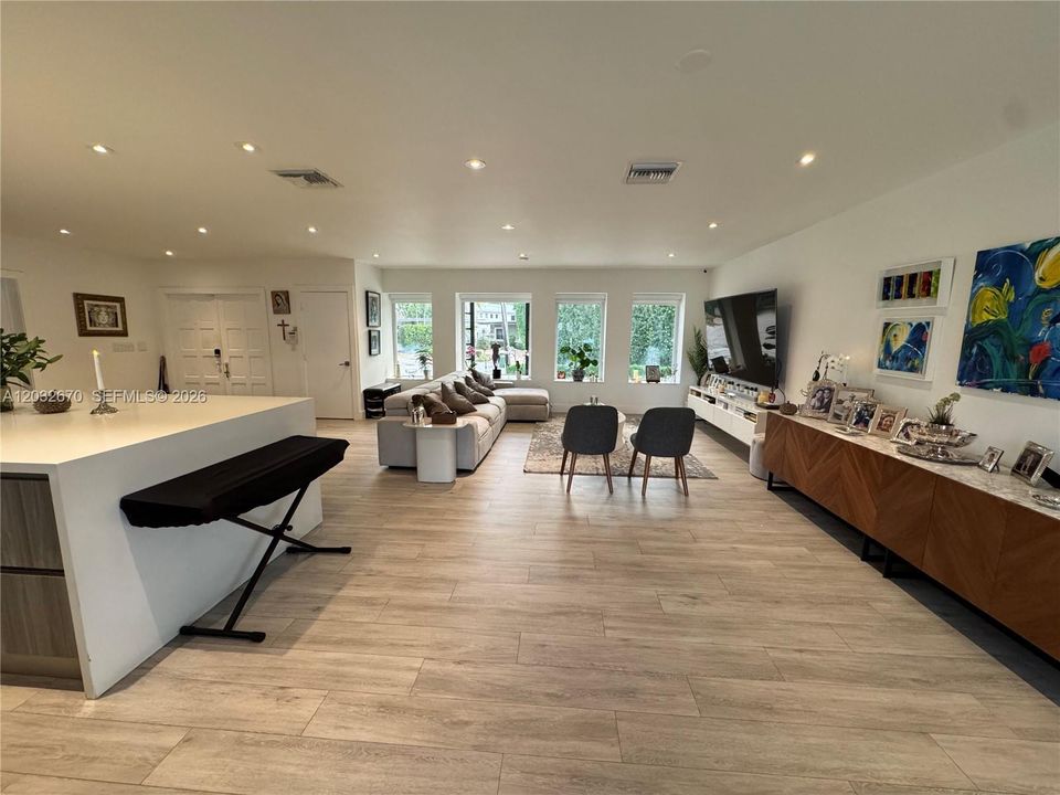 For Sale: $4,799,000 (4 beds, 3 baths, 0 Square Feet)
