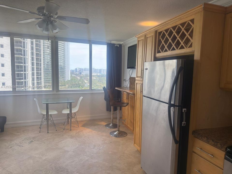 For Sale: $129,000 (0 beds, 1 baths, 360 Square Feet)