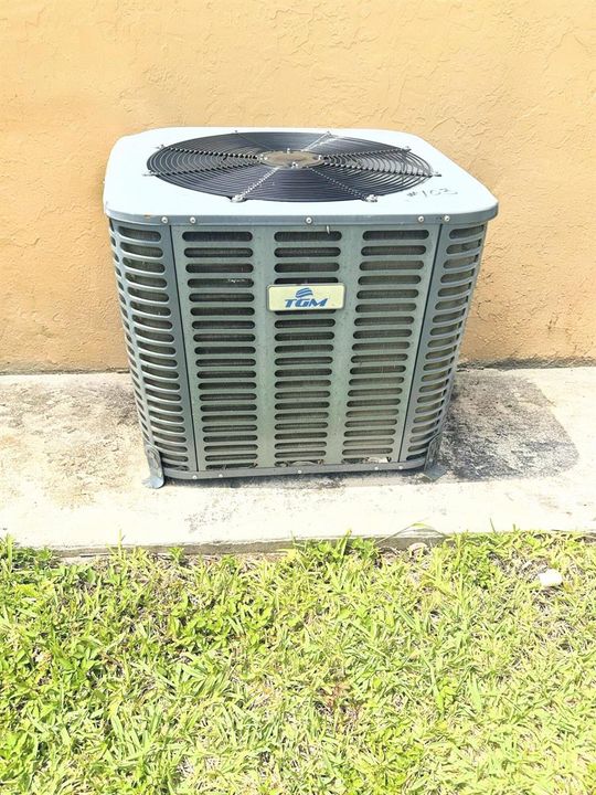 Exterior AC unit - 2014