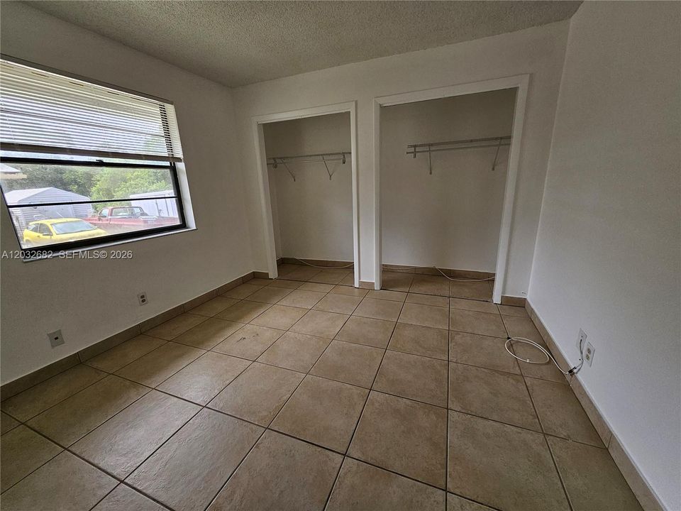 For Rent: $2,200 (2 beds, 2 baths, 2780 Square Feet)